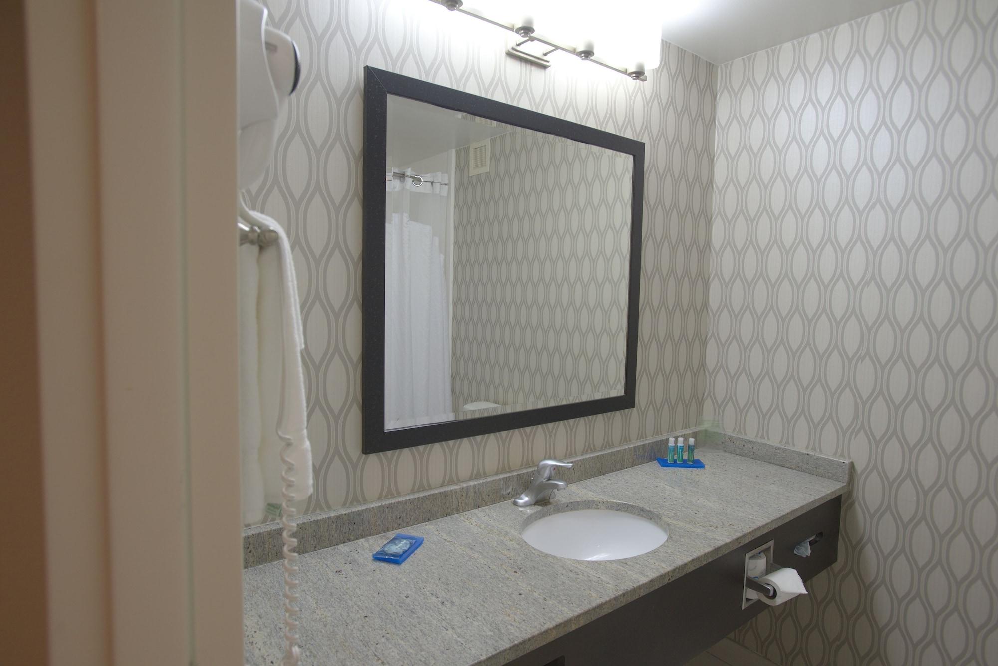 Holiday Inn Express Anderson I-85 - Exit 27- Highway 81 By Ihg Exterior photo