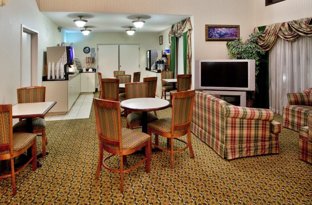 Holiday Inn Express Anderson I-85 - Exit 27- Highway 81 By Ihg Exterior photo