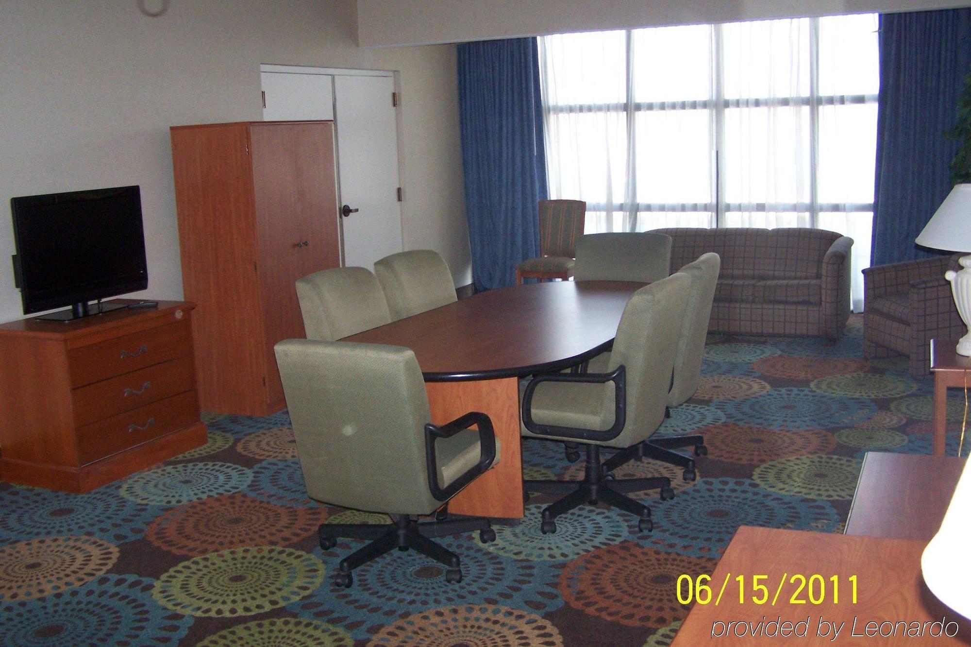 Holiday Inn Express Anderson I-85 - Exit 27- Highway 81 By Ihg Room photo
