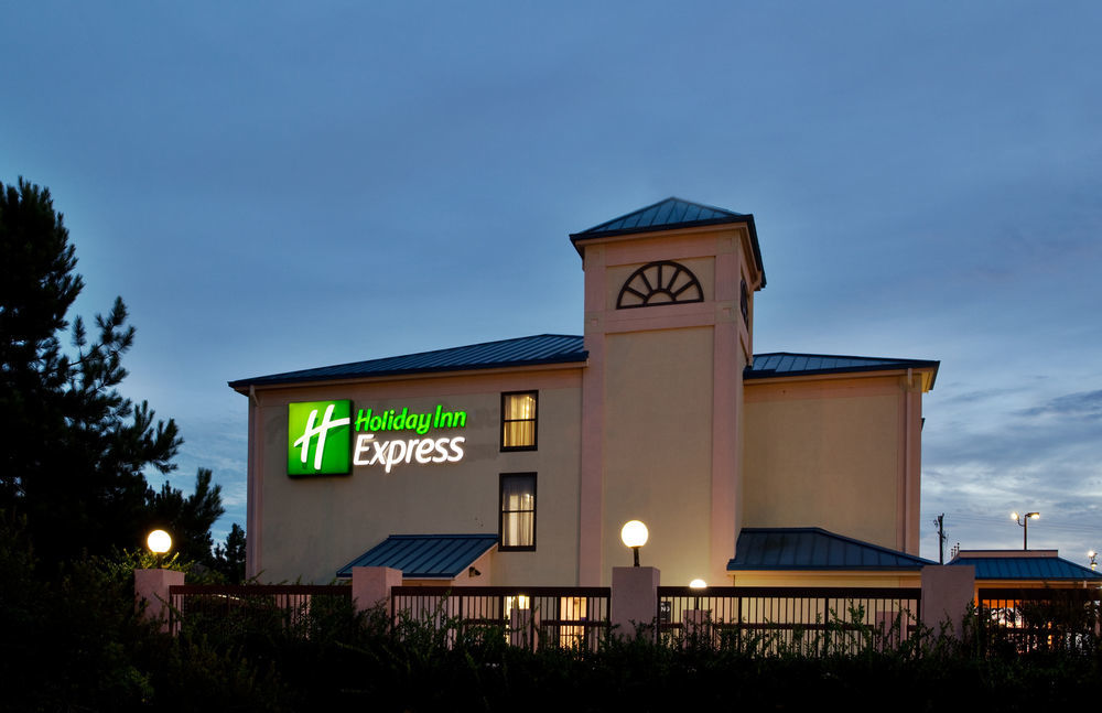 Holiday Inn Express Anderson I-85 - Exit 27- Highway 81 By Ihg Exterior photo