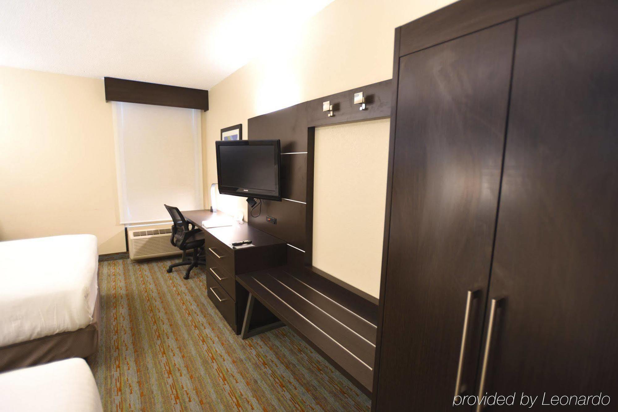 Holiday Inn Express Anderson I-85 - Exit 27- Highway 81 By Ihg Exterior photo